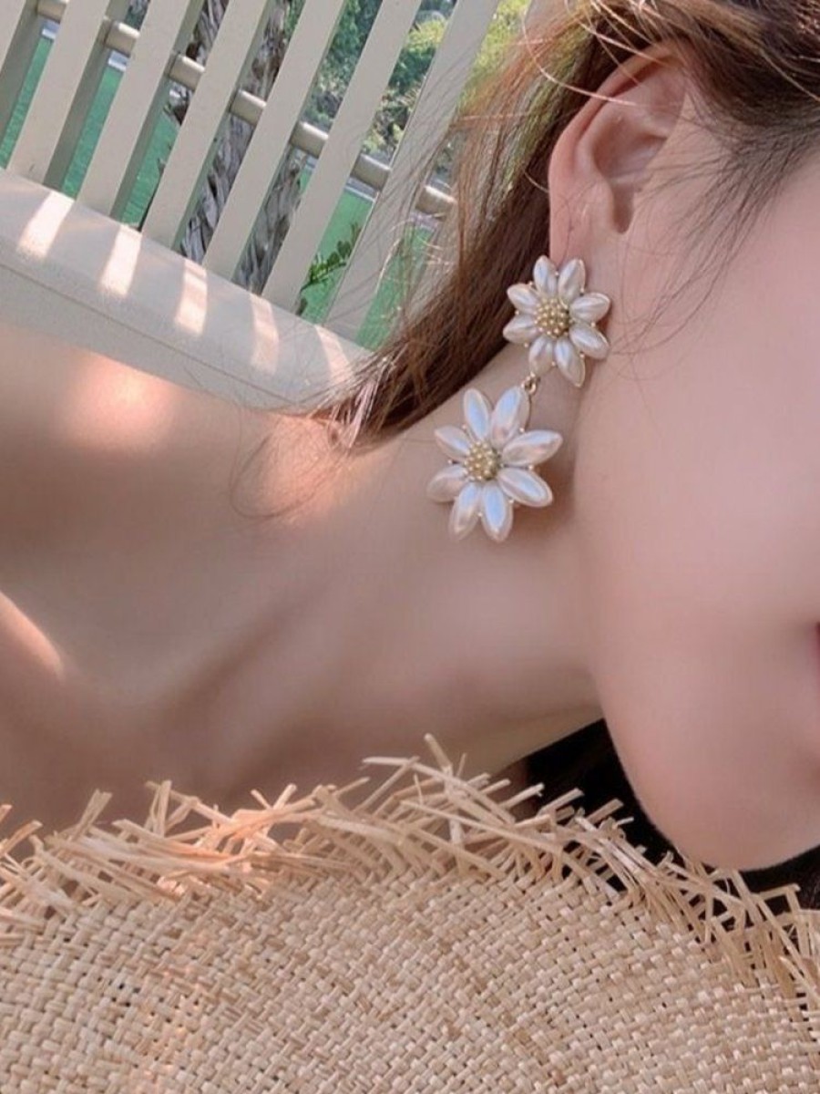 Accessories zolucky | Elegant Imitation Pearl Daisy Vacation Dangle Earrings Golden