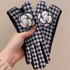 Accessories zolucky | Elegant Camellia Imitation Pearl Houndstooth Gloves